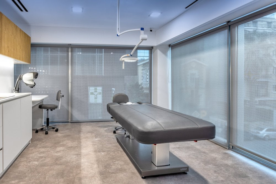 Slider image (2) Seneca Hair Transplant